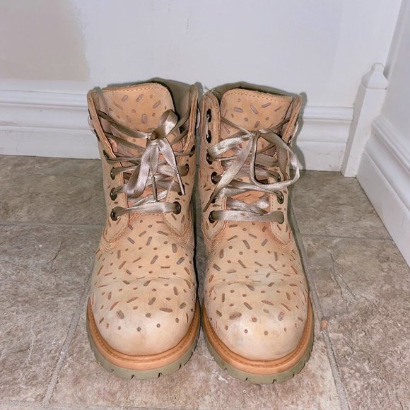 *Special edition* Timberland Women’s Ice Cream Boots - Picture 3 of 7